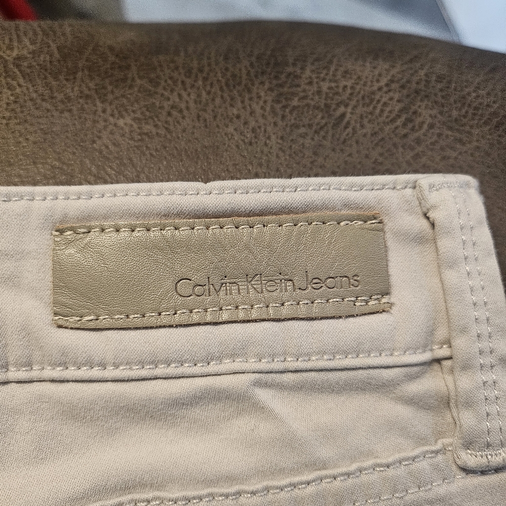 Calvin Klein Women Casual Pants